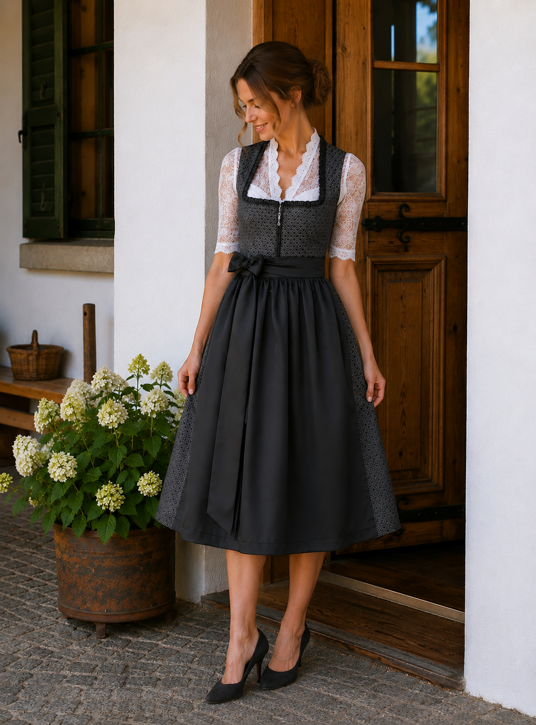 Midi Dirndl Liane in Anthrazit - ALM1058